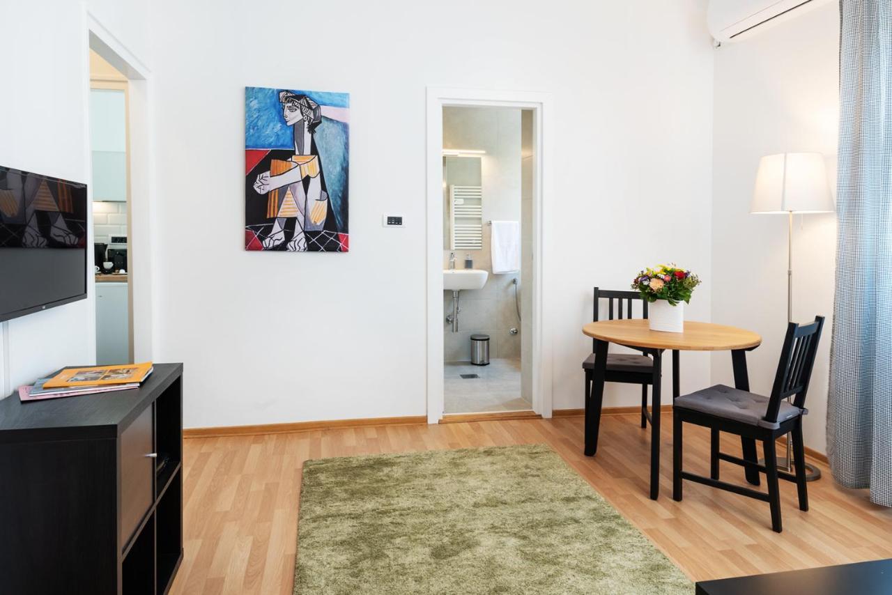 Studio Apartment Financial Park بلغراد المظهر الخارجي الصورة