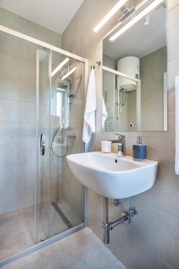Studio Apartment Financial Park بلغراد المظهر الخارجي الصورة